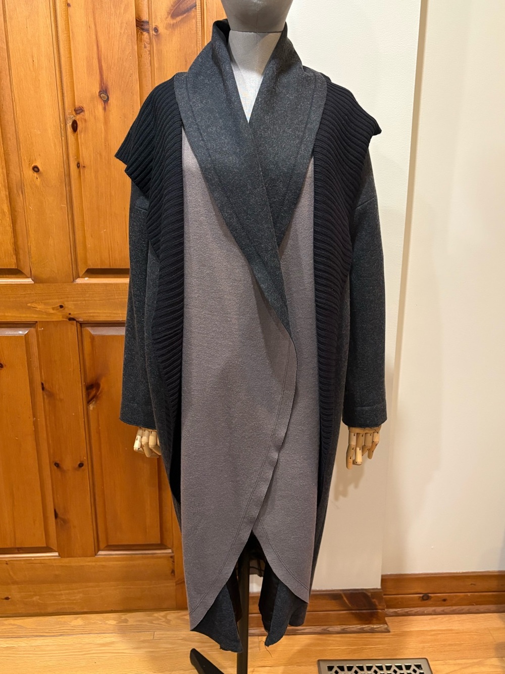SØSKEN Studios Cynthia Wool Blend Wrap Coat - Black, medium (size 2 for brand)